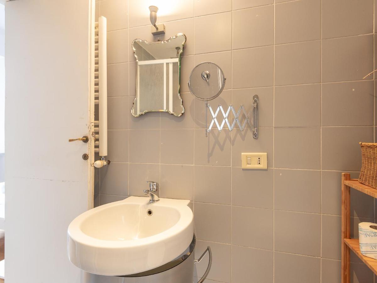 Luxury One Bedroom Fori Imperiali Rome Exterior photo